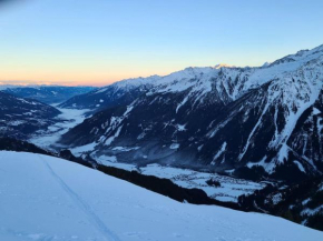 Zillertal-Arena 42m2 (2-6 persons: 2adults +4kids)